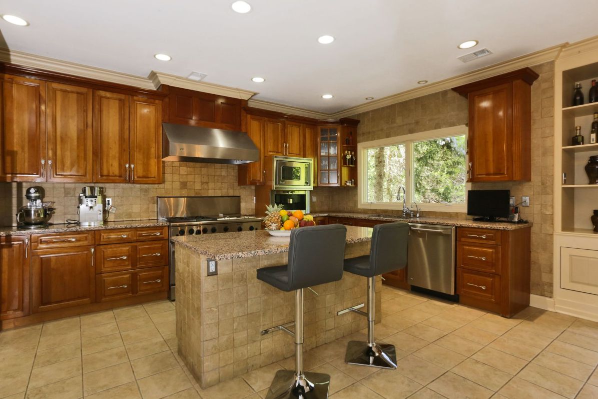 Staging A Kitchen For Sale  Realty World Harbert Company